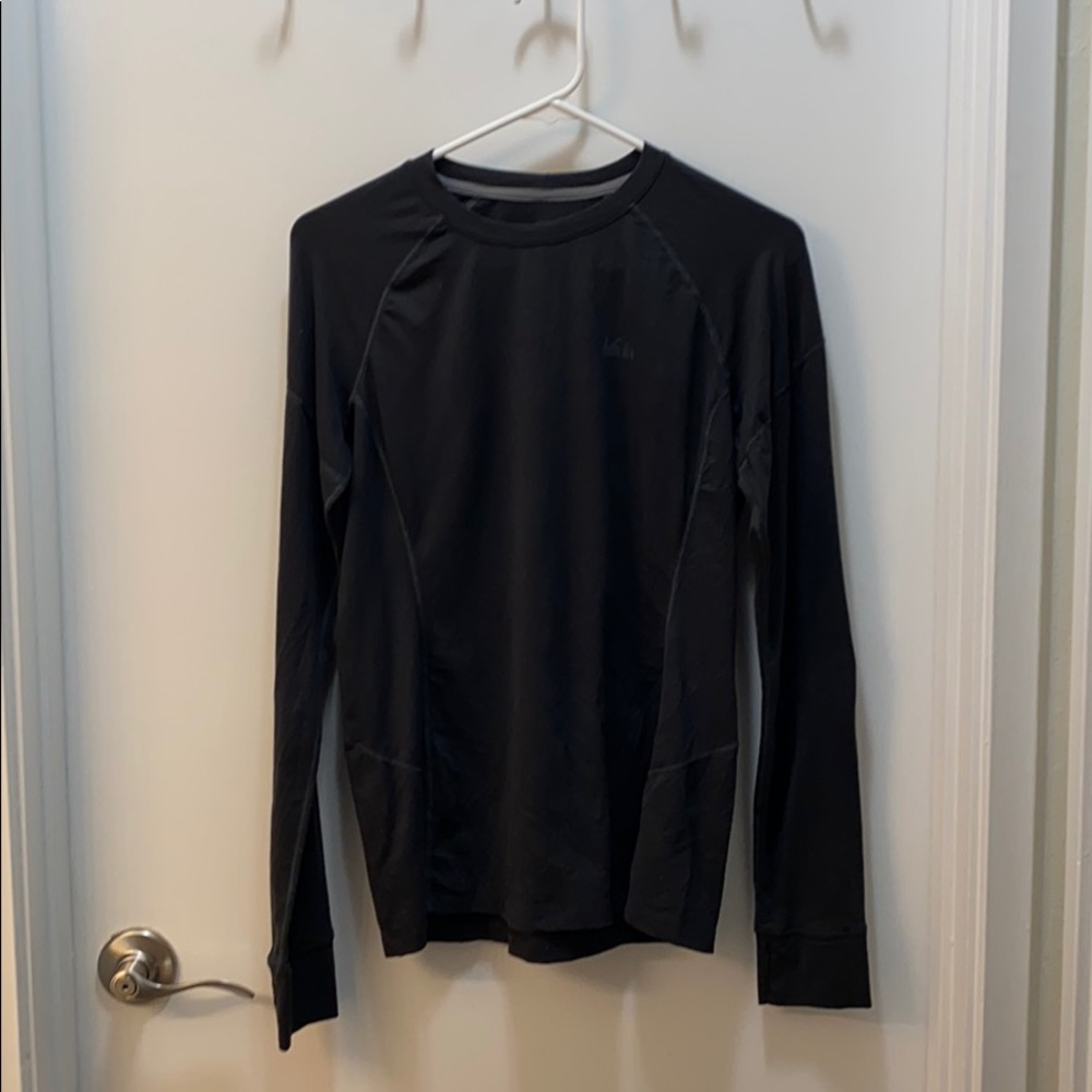 REI thermal undershirt size Large